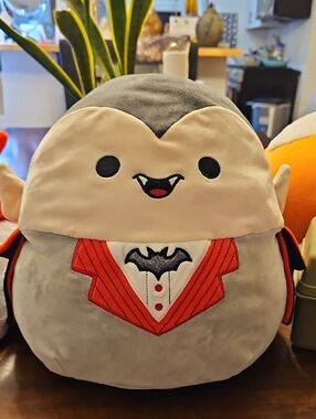 Vlad The Vampire Squishmallow. Excellent Condition